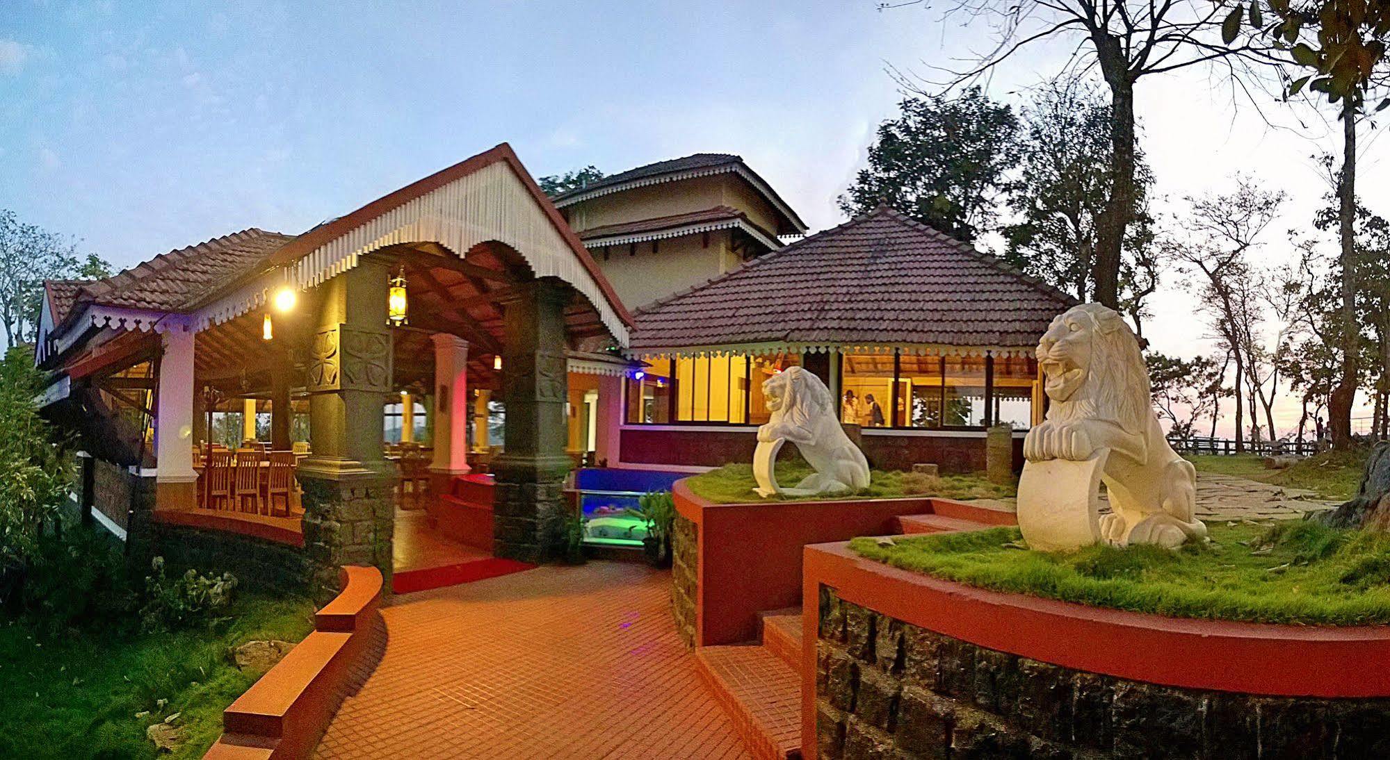 Porcupine Castle Hotel Polibetta Luaran gambar